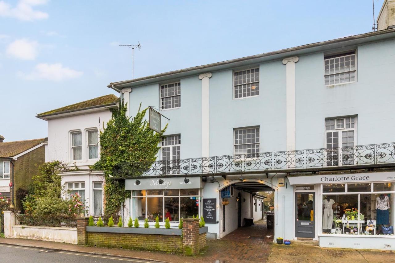 Morleys Rooms - Located In The Heart Of Hurstpierpoint By Huluki Sussex Stays Buitenkant foto